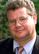 Gerhard Schmid: "Wer bewacht die W&auml;chter?"